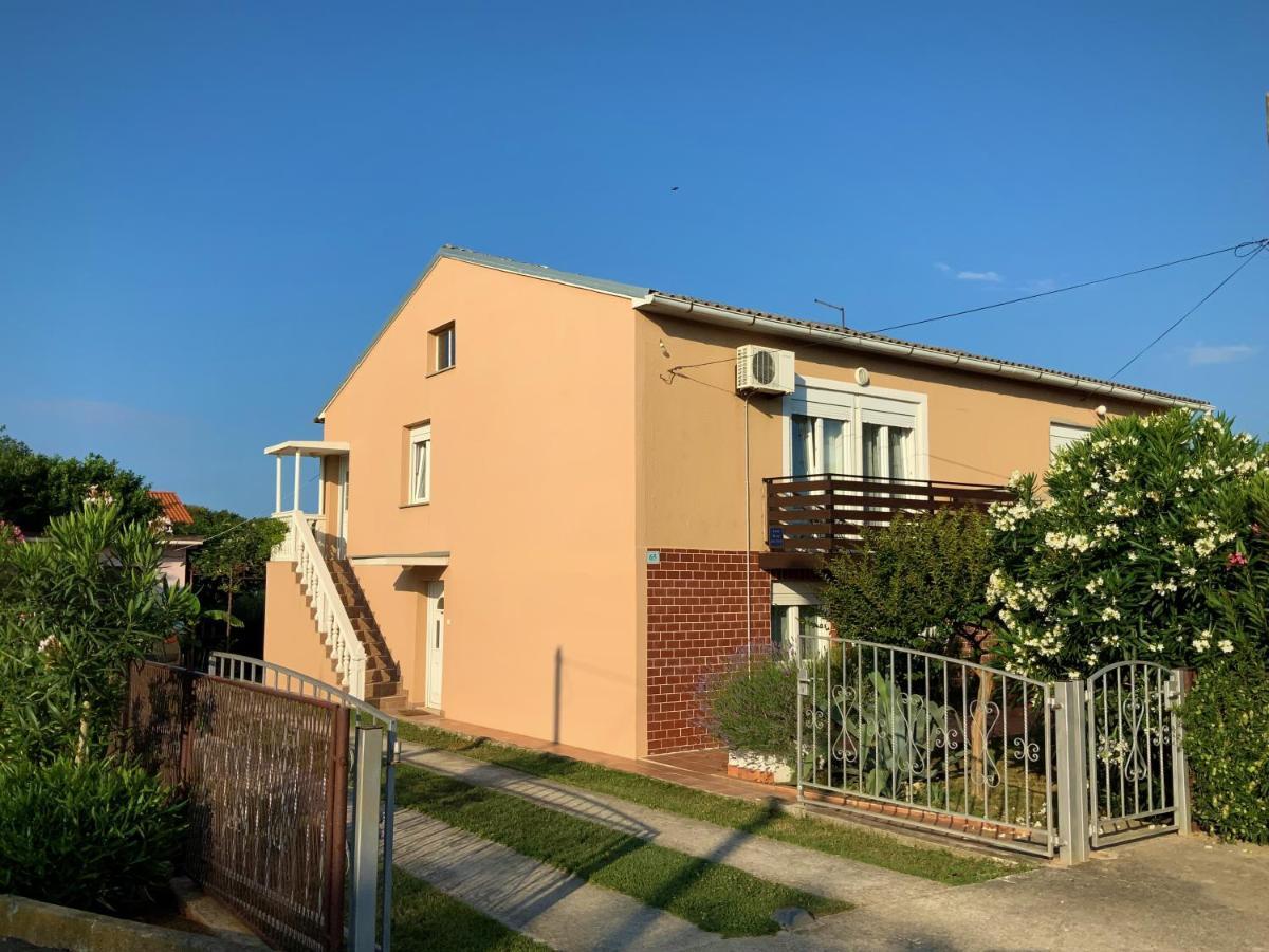Apartment Agava Istria - Family Vacation Rental With Free Parking, Garden, Wifi Ližnjan Exterior foto